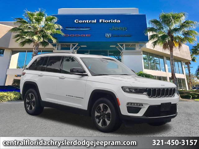 Used 2024 Jeep Grand Cherokee Limited 4xe AWD/4WD image 1