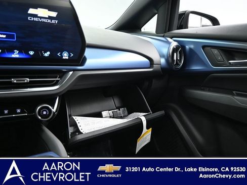 New 2026 Chevrolet Equinox EV LT image 26