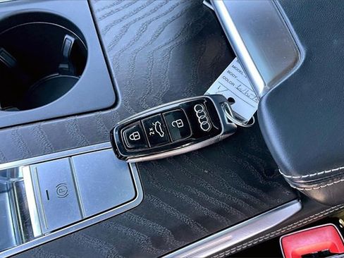 Used 2023 Audi A7 3.0T Prestige w/ Luxury Package image 10