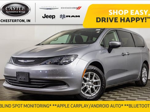 Used 2020 Chrysler Voyager LX FWD image 1