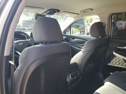 Used 2021 Hyundai Santa Fe SEL w/ Convenience Package image 10