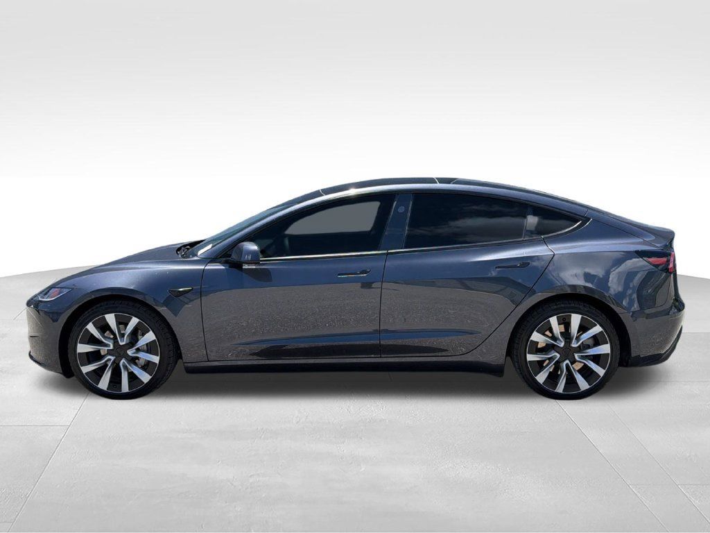 Used 2024 Tesla Model 3 Long Range AWD/4WD image 3