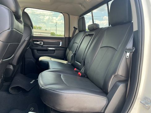 Used 2018 RAM 2500 Laramie image 27