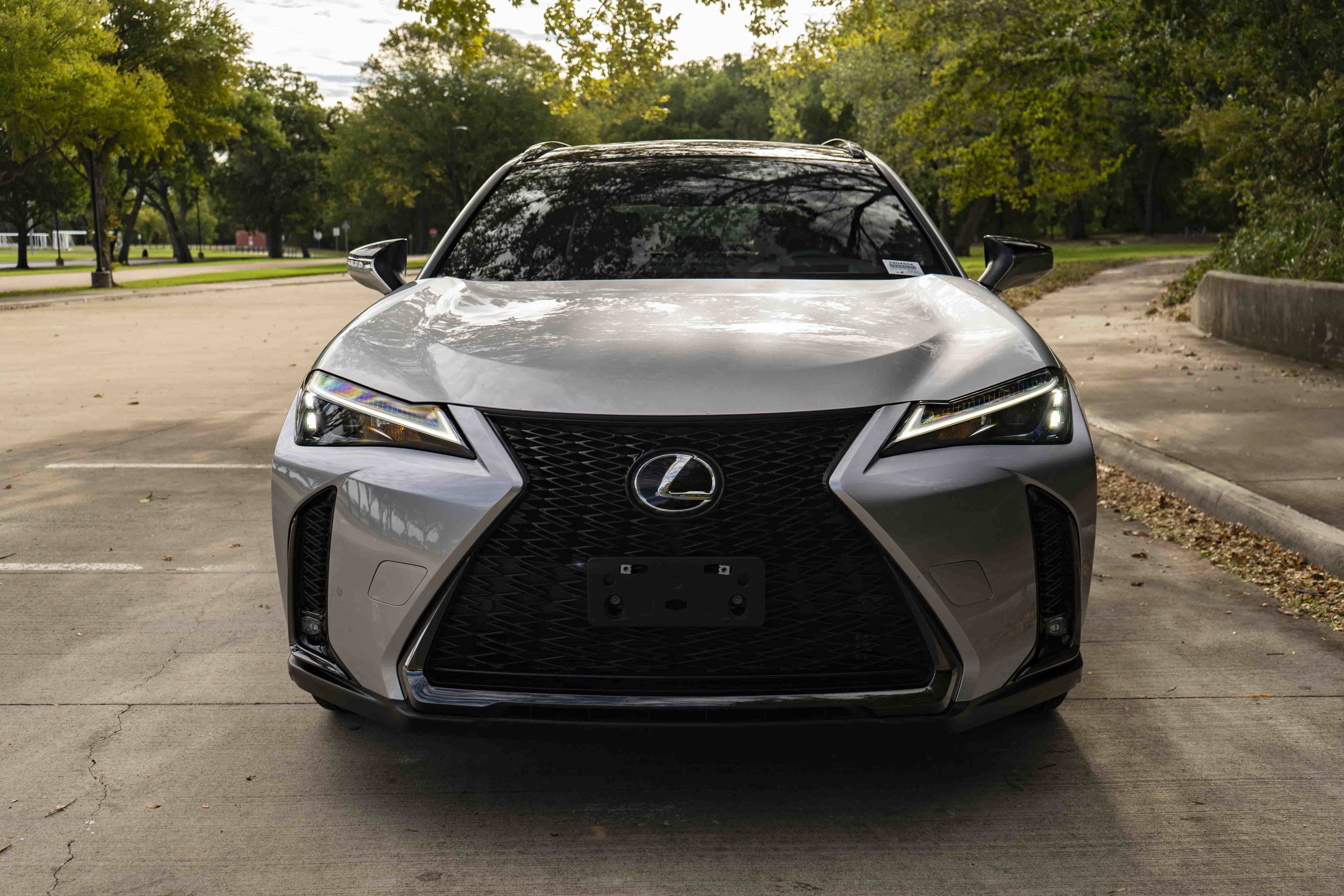 Used 2025 Lexus UX 300h AWD w/ Accessory Package (Z1) image 3