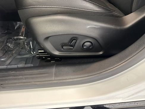 Used 2024 Jeep Compass Limited w/ Elite Group image 17