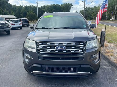 Used 2016 Ford Explorer Limited FWD image 3