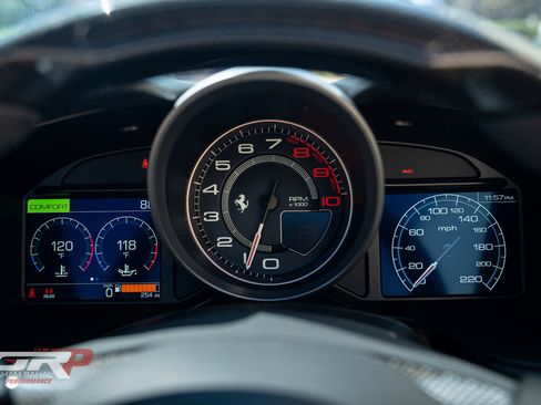 Used 2023 Ferrari Portofino M RWD image 39
