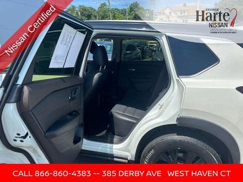 Certified 2023 Nissan Rogue SV w/ SV Premium B Package AWD/4WD image 18
