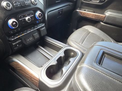 Used 2021 GMC Sierra 1500 Denali w/ Driver Alert Package II AWD/4WD image 41