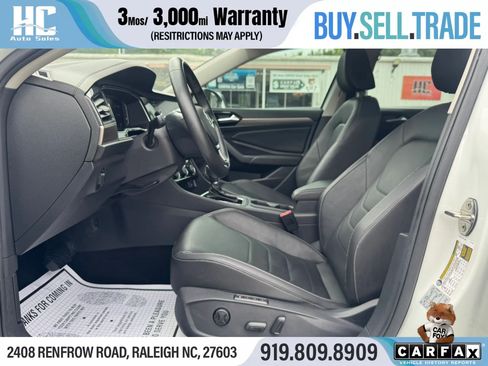 Used 2019 Volkswagen Jetta SEL Premium FWD image 12