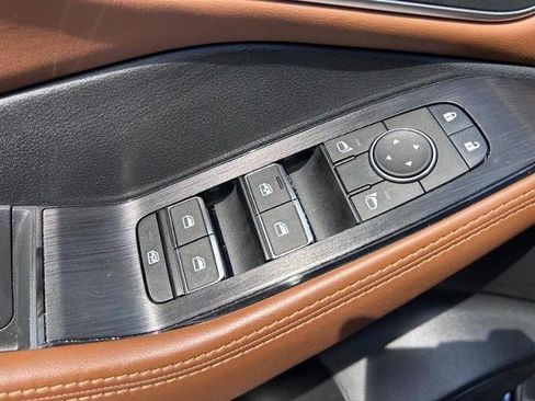 Used 2024 Nissan Rogue Platinum w/ Platinum Premium Package image 21