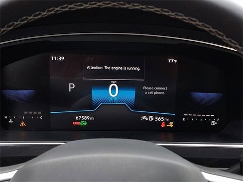 Certified 2023 Volkswagen Tiguan SE R-Line image 21