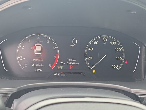 Used 2025 Honda Civic Sport image 19