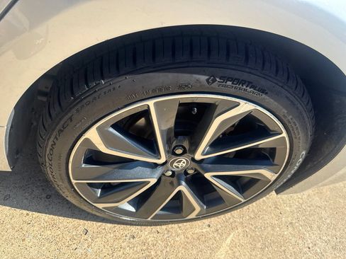 Used 2020 Toyota Corolla SE FWD image 7