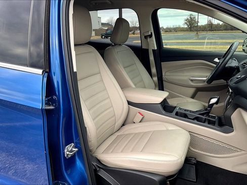 Used 2018 Ford Escape SEL image 8