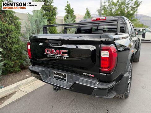Used 2024 GMC Canyon AT4 w/ AT4 Premium Package AWD/4WD image 33