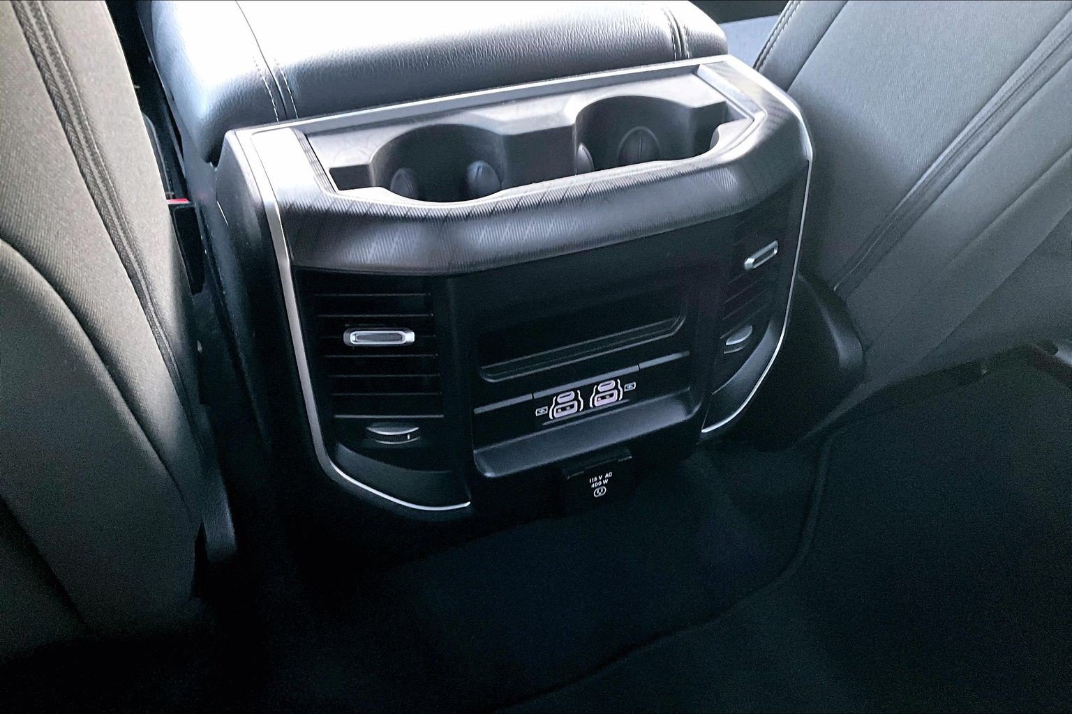 Used 2025 RAM 1500 Big Horn AWD/4WD image 29