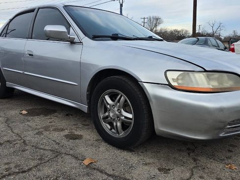 Used 2001 Honda Accord EX image 5
