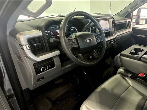 Used 2023 Ford F250 XL w/ Snow Plow Prep Package AWD/4WD image 8