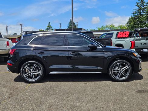 Used 2024 Audi Q5 e Premium Plus AWD/4WD image 6