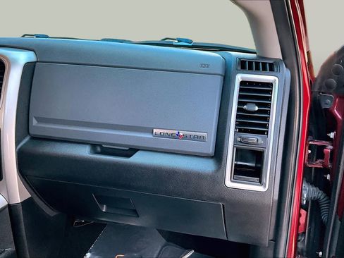 Used 2018 RAM 1500 Lone Star RWD image 19