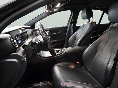 Used 2020 Mercedes-Benz E 350 4MATIC Sedan w/ Premium Package image 12