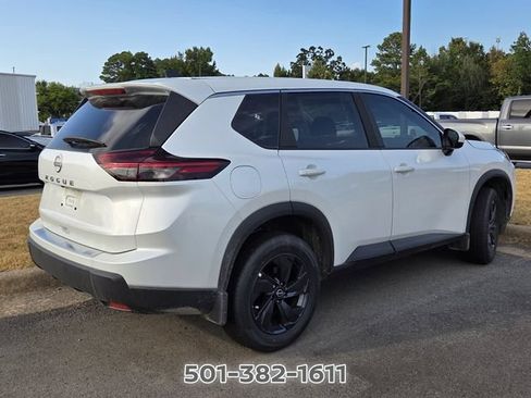 Certified 2026 Nissan Rogue SV w/ Cold Weather Package FWD image 5