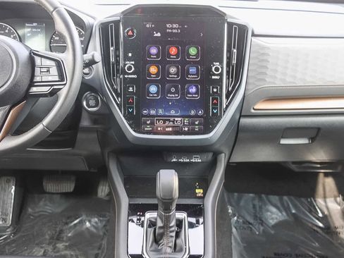 Used 2025 Subaru Forester Sport image 13