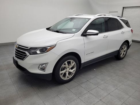 Used 2018 Chevrolet Equinox Premier AWD/4WD image 2