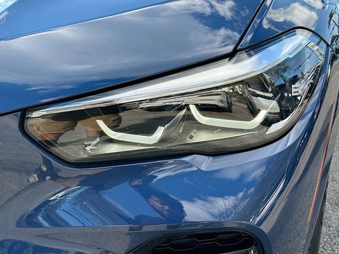 Certified 2022 BMW X5 sDrive40i w/ M Sport Package image 31