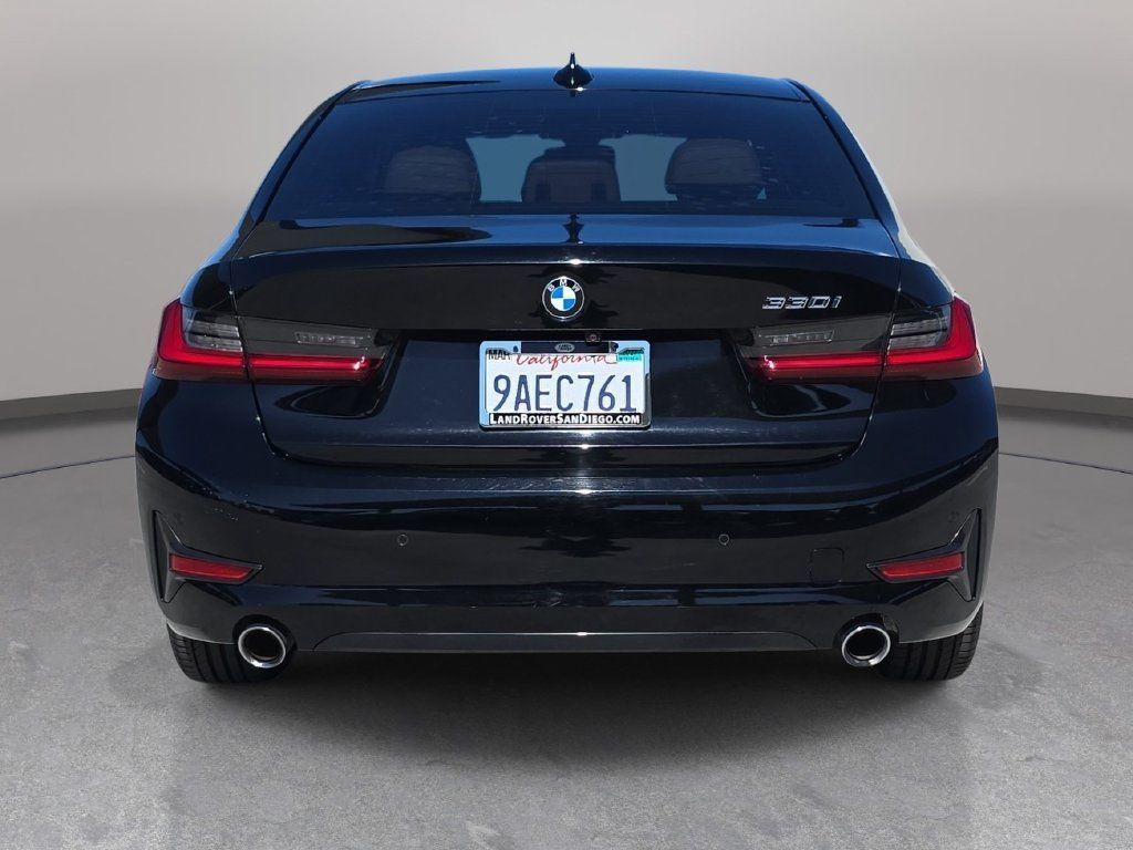 Used 2022 BMW 330i Sedan w/ Driving Assistance Package RWD image 7
