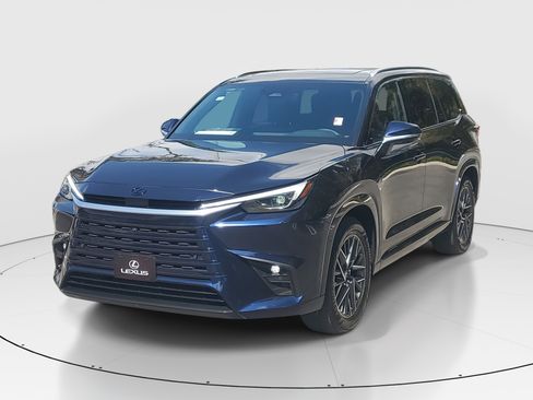 Certified 2026 Lexus TX 350 FWD w/ Technology Package image 3