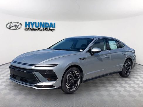 New 2026 Hyundai Sonata SEL FWD image 1