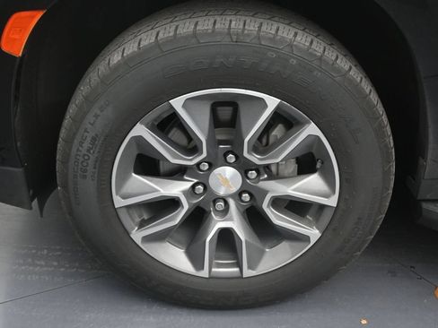 Used 2023 Chevrolet Tahoe LT RWD image 9