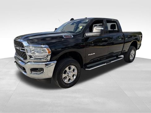 Used 2024 RAM 2500 Big Horn image 3