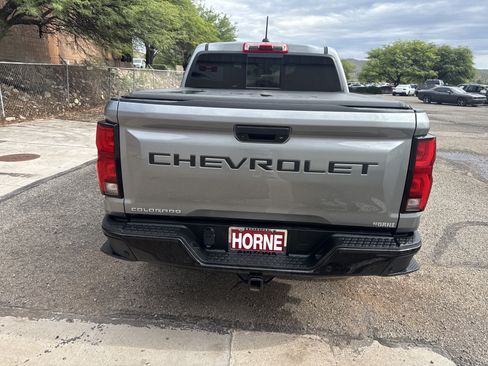 Used 2024 Chevrolet Colorado Z71 w/ Z71 Convenience Package 2 AWD/4WD image 15