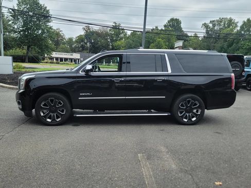 Used 2018 GMC Yukon XL Denali w/ Denali Ultimate Package AWD/4WD image 5