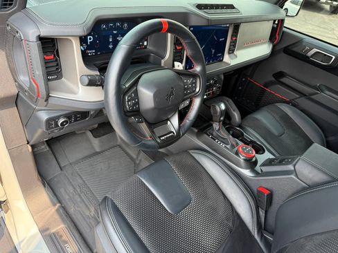 Used 2024 Ford Bronco Raptor AWD/4WD image 13