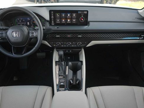 Certified 2026 Honda Accord EX-L image 10
