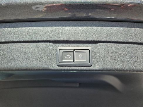 Used 2025 Audi S5 Premium Plus image 23