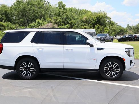 Certified 2024 GMC Yukon AT4 w/ AT4 Premium Plus Package AWD/4WD image 10