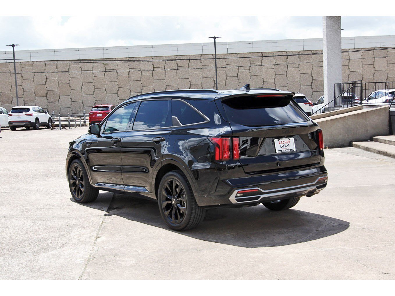 Certified 2023 Kia Sorento SX FWD image 5