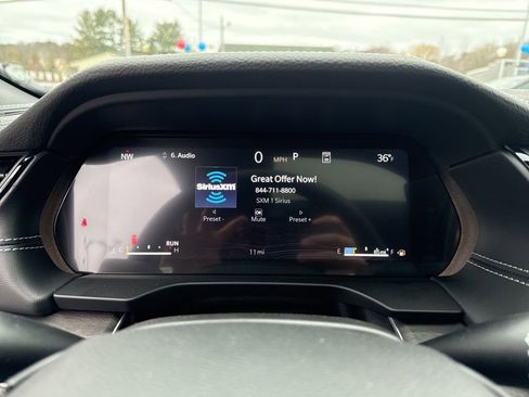 New 2026 Jeep Grand Cherokee Limited image 11