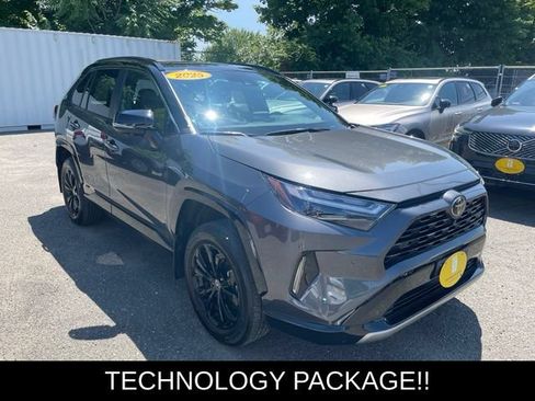 Used 2025 Toyota RAV4 XSE w/ Advanced Technology Package AWD/4WD image 1