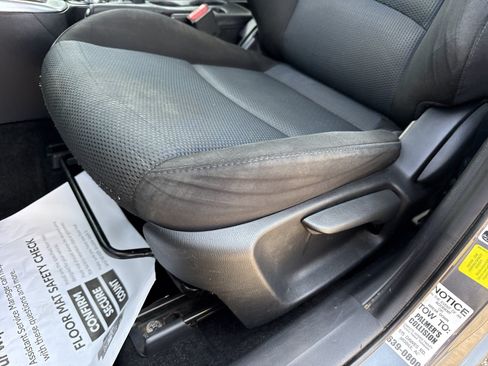 Used 2016 Scion iA FWD image 12