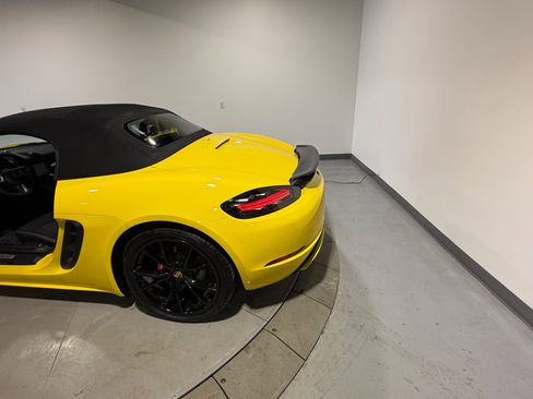 Used 2025 Porsche 718 Boxster S image 30
