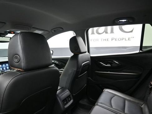 Used 2024 GMC Terrain AT4 AWD/4WD image 25