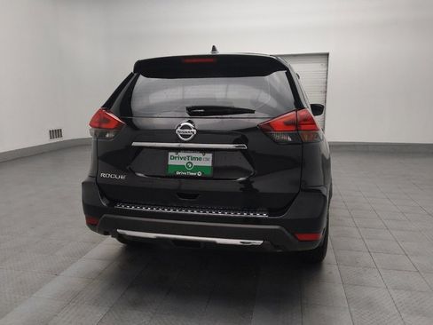 Used 2017 Nissan Rogue S image 7