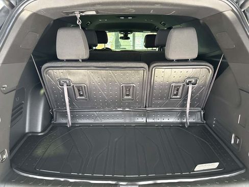 Used 2023 Chevrolet Traverse LT w/ LPO, Floor Liner Package AWD/4WD image 59