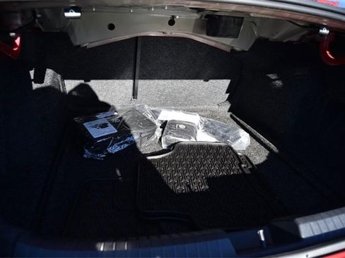 Certified 2024 Volkswagen Jetta SE w/ Panoramic Sunroof Package image 24